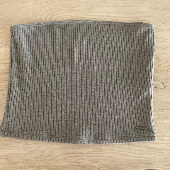 ❌SOLD Hollister Gray Ribbed Tube Top - Picture 2 of 5